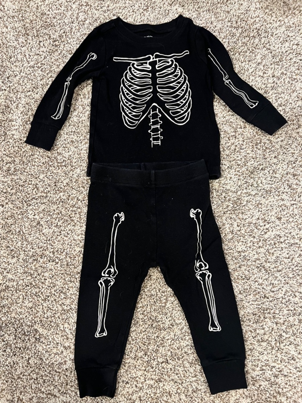 Old Navy Black & White Skeleton Pajama Set for Kids